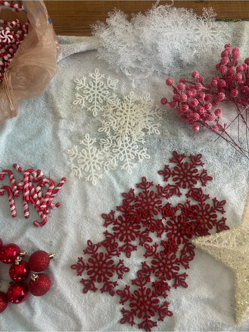 Christmas Decor Lot (read description)